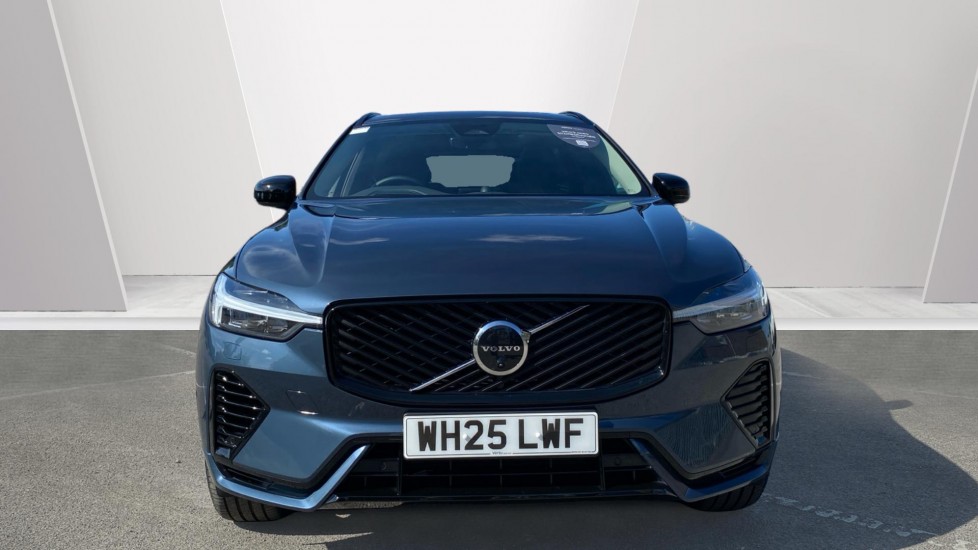 Volvo XC60 2.0 T8 [455] PHEV Ultra Dark 5dr AWD Geartronic Estate - Image 8