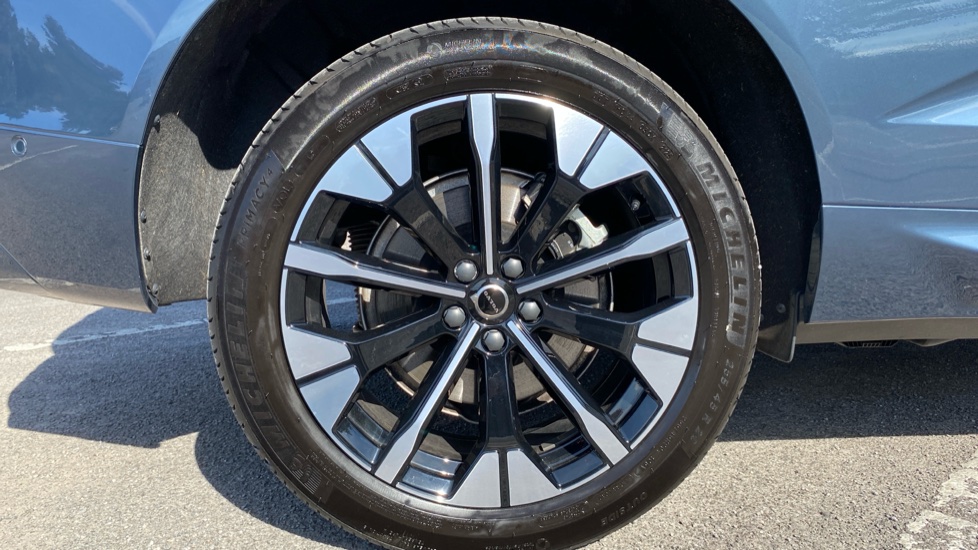 Volvo XC60 2.0 T8 [455] PHEV Ultra Dark 5dr AWD Geartronic Estate - Image 9