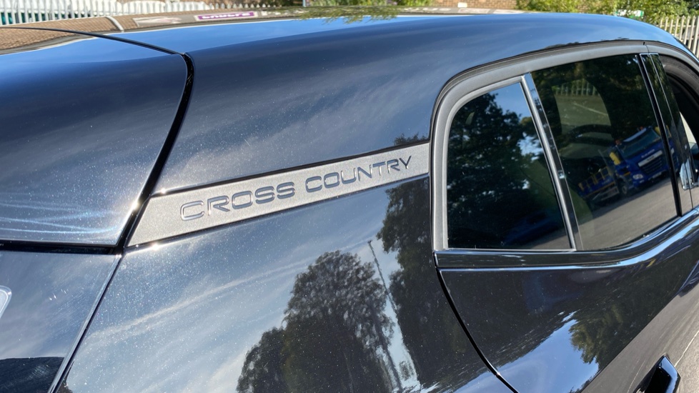 Volvo EX30 315kW TM Perf Cross Country Ultra 69kWh 5dr Auto Electric Estate - Image 36