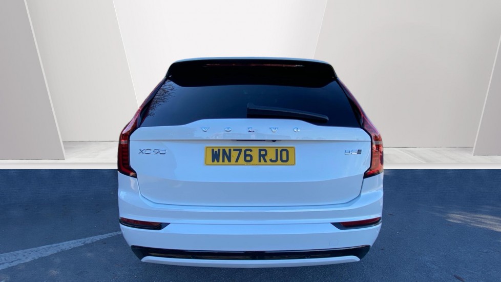 Volvo XC90 2.0 B5P Ultra Dark 5dr AWD Geartronic [Revised] Petrol Estate - Image 7