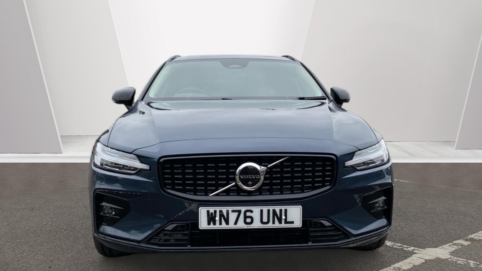 Volvo V60 2.0 B4P Ultra Dark 5dr Auto Petrol Estate - Image 8