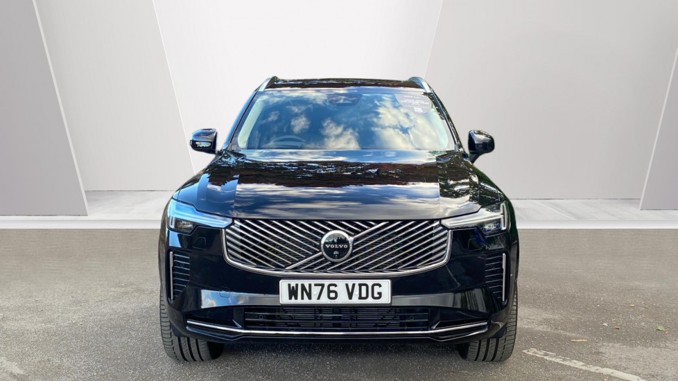 Volvo XC90 2.0 B5P Ultra Bright 5dr AWD Geartronic [Revised] Petrol Estate - Image 8