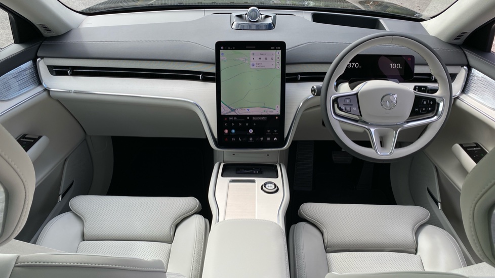 Volvo EX90 300kW Twin Motor Ultra 111kWh 5dr Auto Electric Estate - Image 5