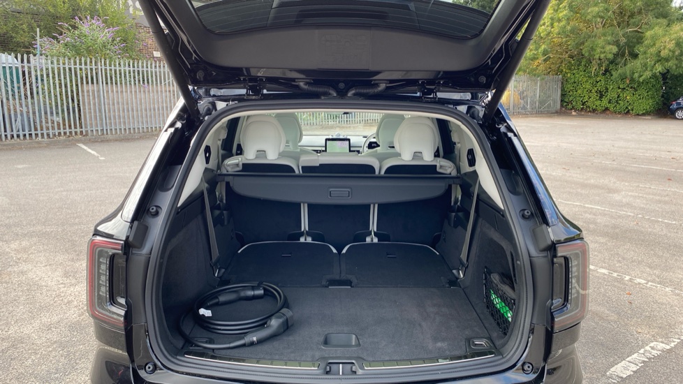 Volvo EX90 300kW Twin Motor Ultra 111kWh 5dr Auto Electric Estate - Image 13