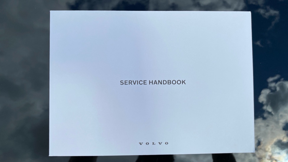 Volvo ES90 245kW SM Extended Range Plus 92kWh 5dr Auto Electric Hatchback - Image 14