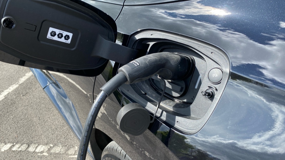 Volvo ES90 245kW SM Extended Range Plus 92kWh 5dr Auto Electric Hatchback - Image 15