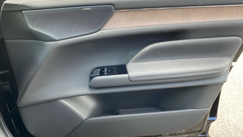 Volvo ES90 245kW SM Extended Range Plus 92kWh 5dr Auto Electric Hatchback - Image 28