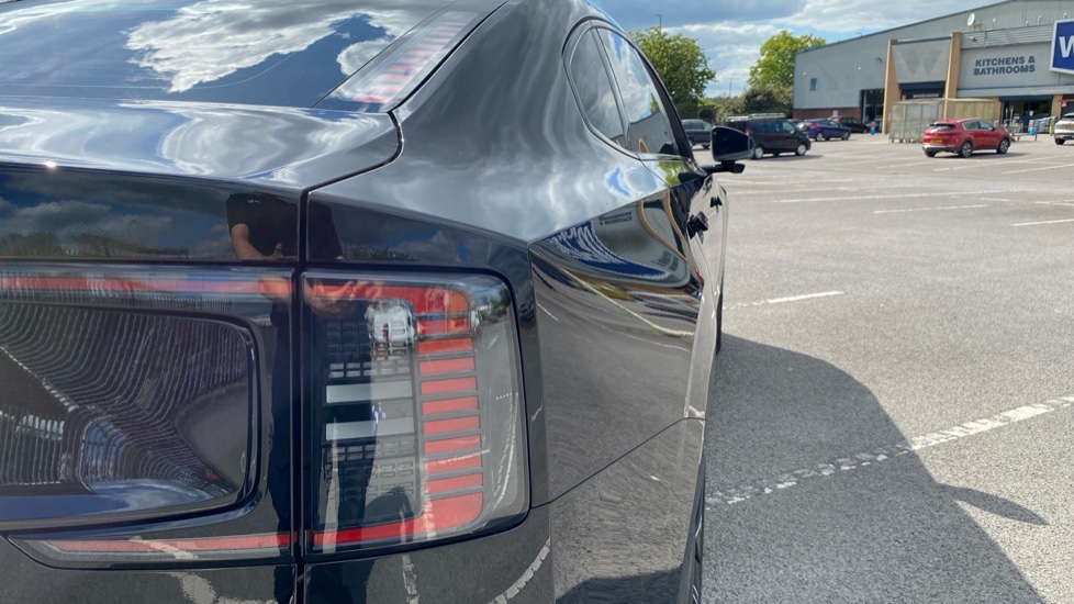 Volvo ES90 245kW SM Extended Range Plus 92kWh 5dr Auto Electric Hatchback - Image 35