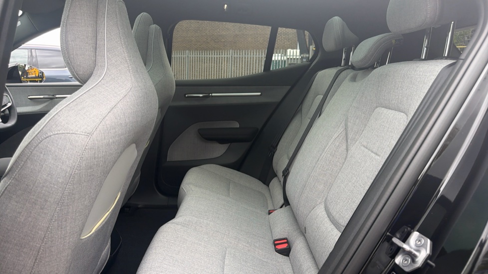 Volvo EX30 315kW P8 Ultra 69kWh 5dr AWD Auto Electric Estate - Image 31