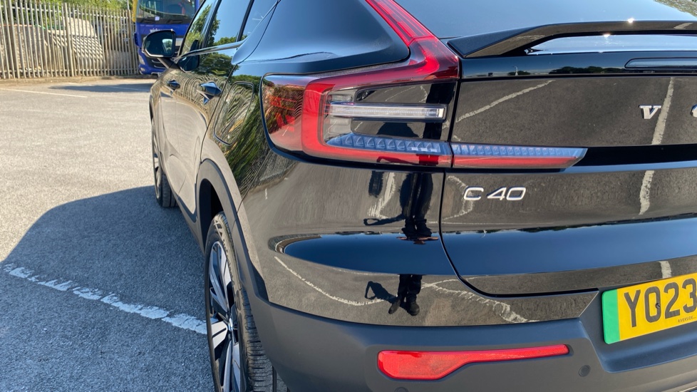 Volvo C40 170kW Recharge Core 69kWh 5dr Auto Electric Estate - Image 36