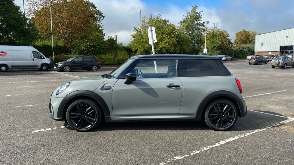 MINI Hatchback 1.5 Cooper Sport 3dr Auto Petrol Hatchback - Image 8