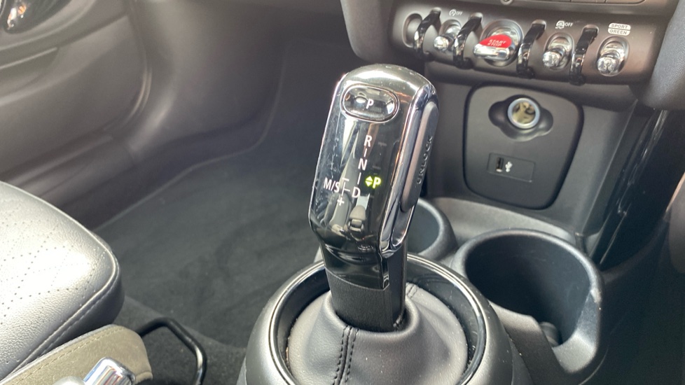 MINI Hatchback 1.5 Cooper Sport 3dr Auto Petrol Hatchback - Image 14