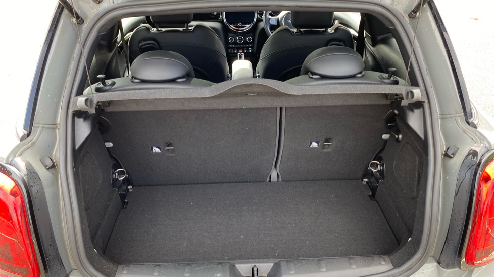 MINI Hatchback 1.5 Cooper Sport 3dr Auto Petrol Hatchback - Image 17