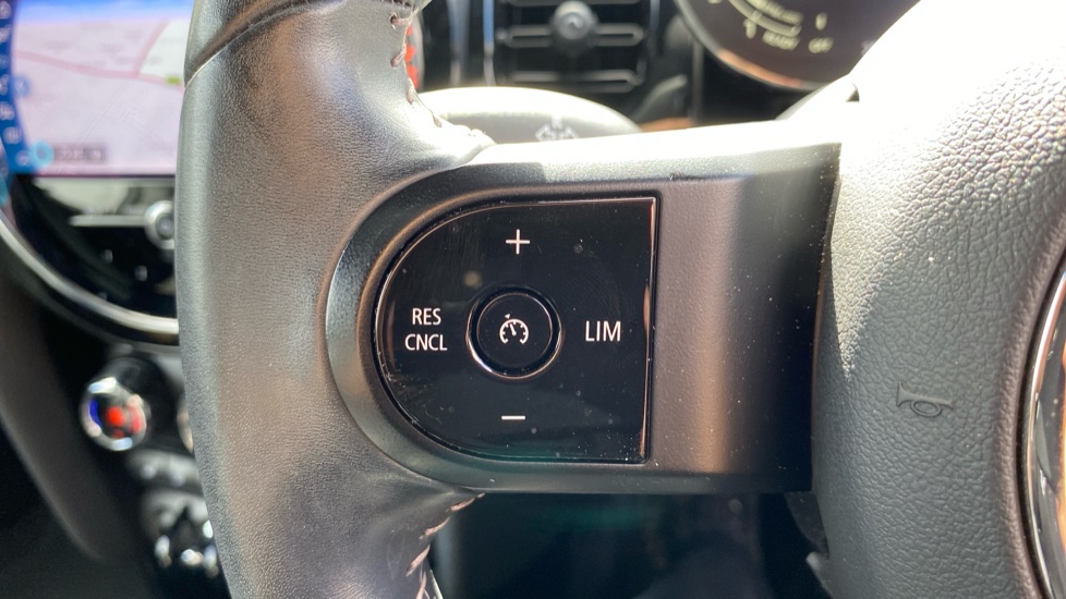 MINI Hatchback 1.5 Cooper Sport 3dr Auto Petrol Hatchback - Image 18