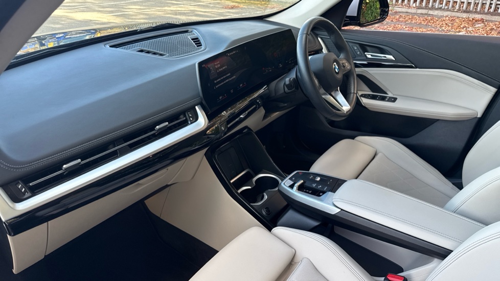 BMW X1 sDrive 20i MHT xLine 5dr Step Auto Petrol Estate - Image 4