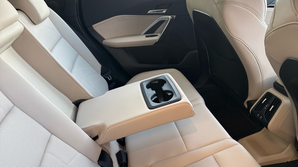 BMW X1 sDrive 20i MHT xLine 5dr Step Auto Petrol Estate - Image 25