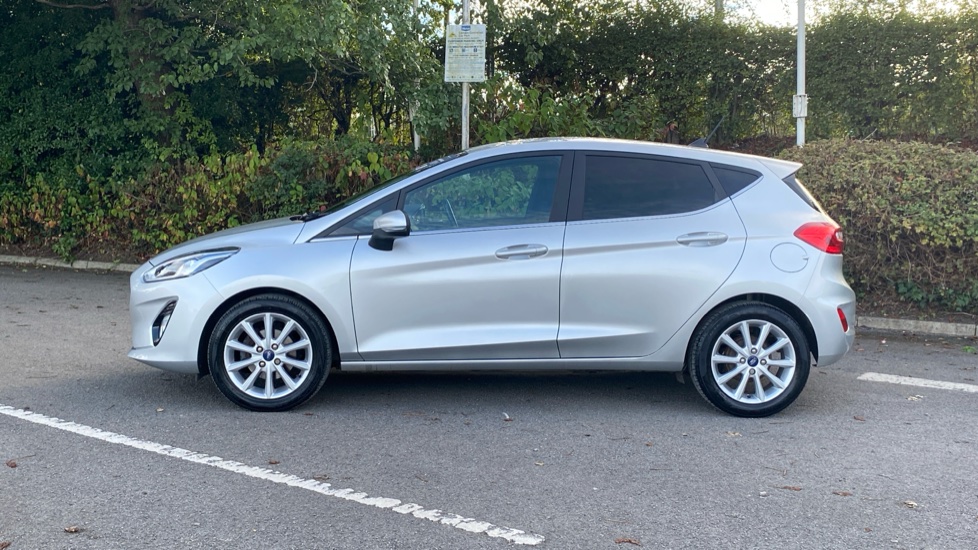Ford Fiesta 1.0 EcoBoost Titanium 5dr Petrol Hatchback - Image 8