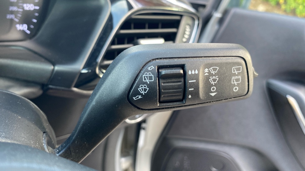 Ford Fiesta 1.0 EcoBoost Titanium 5dr Petrol Hatchback - Image 25