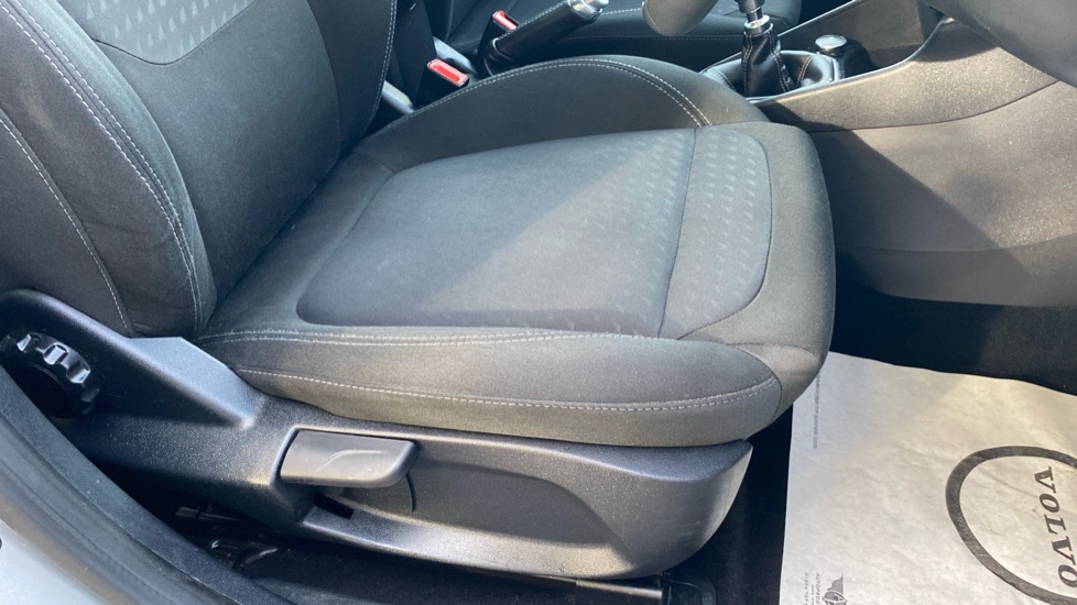 Ford Fiesta 1.0 EcoBoost Titanium 5dr Petrol Hatchback - Image 27