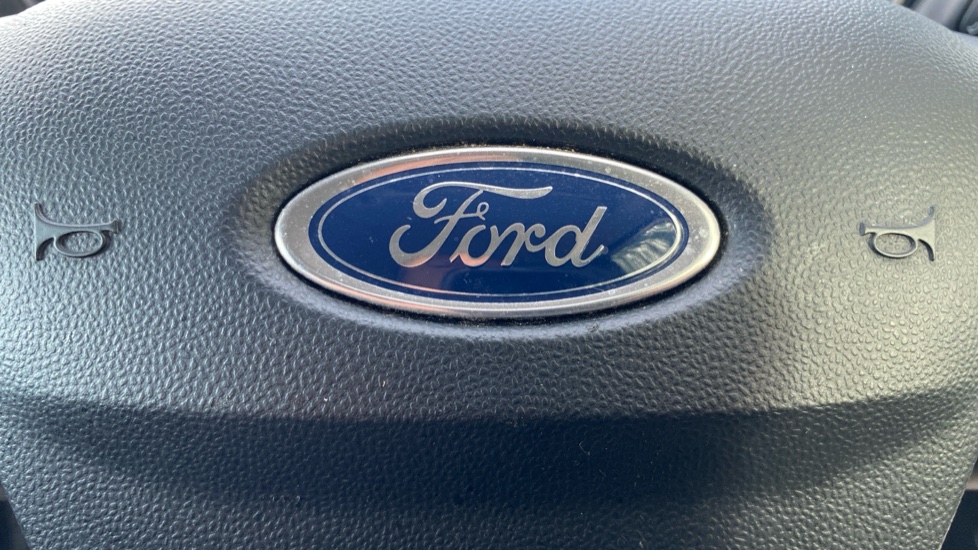 Ford Fiesta 1.0 EcoBoost Titanium 5dr Petrol Hatchback - Image 34