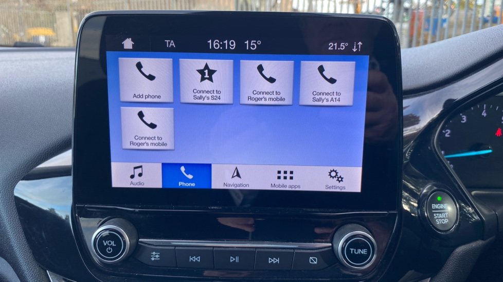Ford Fiesta 1.0 EcoBoost Titanium 5dr Petrol Hatchback - Image 35