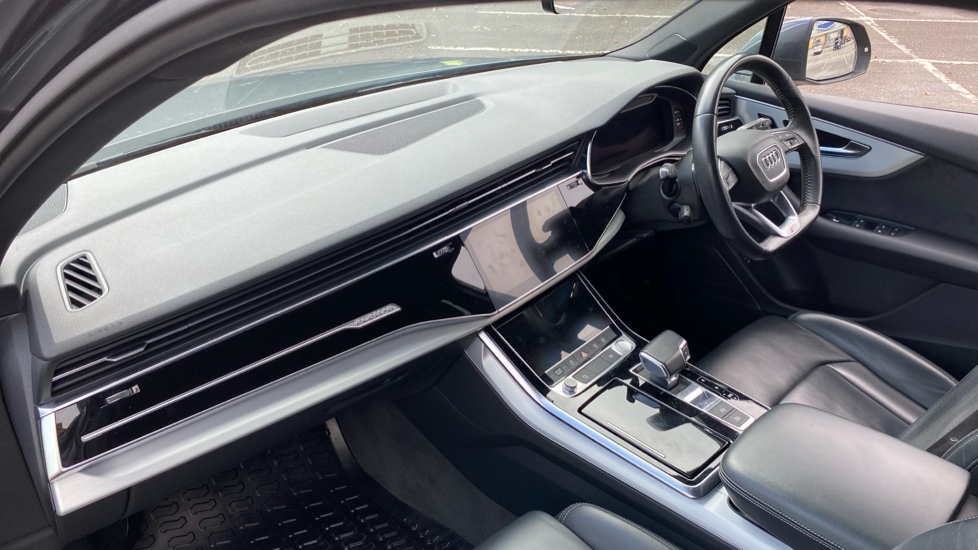 Audi Q7 50 TDI Quattro S Line 5dr Tiptronic Diesel Estate - Image 4
