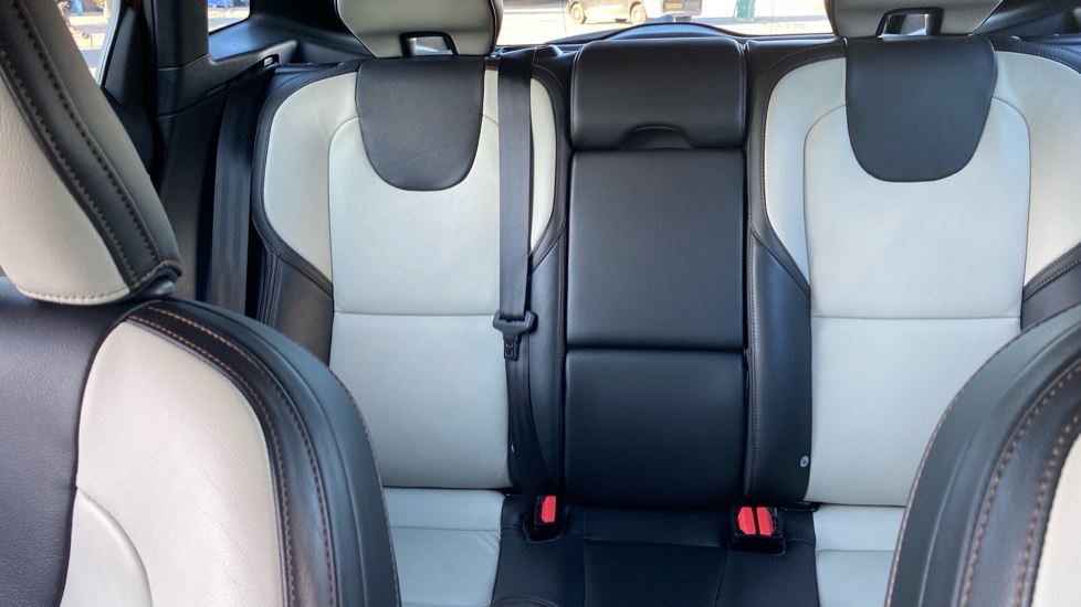Volvo V40 T3 [152] Cross Country Pro 5dr Geartronic Petrol Hatchback - Image 15