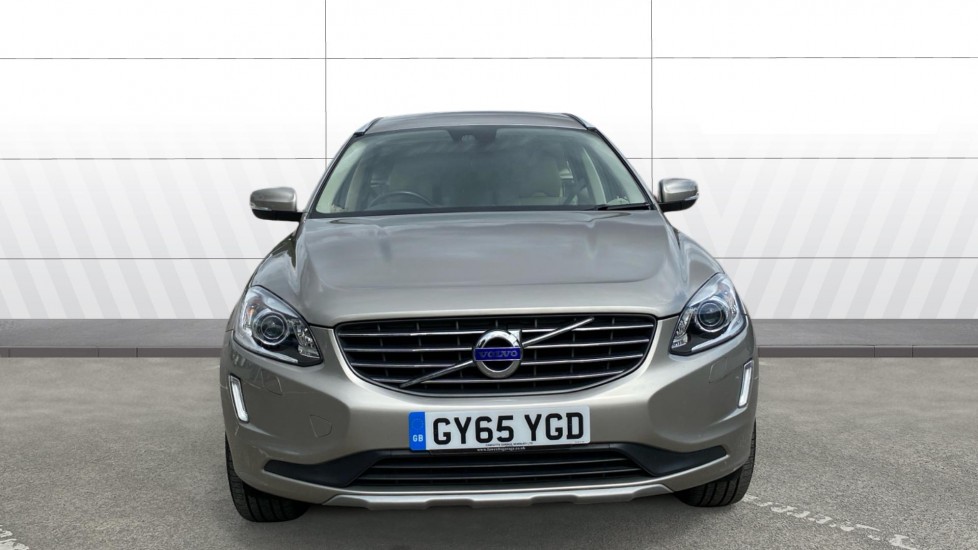 Volvo XC60 D4 [190] SE Lux Nav 5dr Geartronic Diesel Estate - Image 3