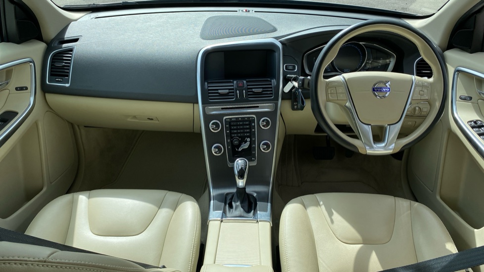 Volvo XC60 D4 [190] SE Lux Nav 5dr Geartronic Diesel Estate - Image 10