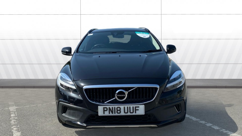 Volvo V40 T3 [152] Cross Country Pro 5dr Geartronic Petrol Hatchback - Image 3
