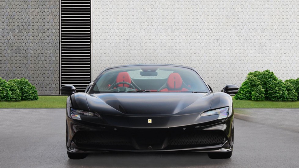 Ferrari SF90 Spider 4.0T V8 7.9kWh Convertible 2dr Petrol Plug-in Hybrid F1 DCT 4WD Euro 6 (s/s) (986 ps) Convertible - Image 3