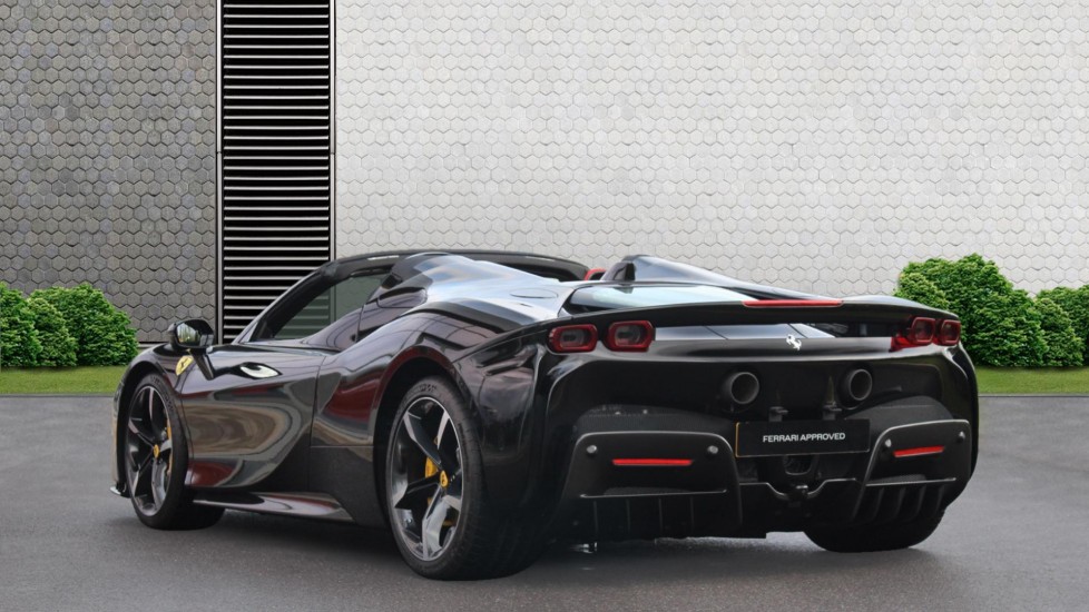 Ferrari SF90 Spider 4.0T V8 7.9kWh Convertible 2dr Petrol Plug-in Hybrid F1 DCT 4WD Euro 6 (s/s) (986 ps) Convertible - Image 7
