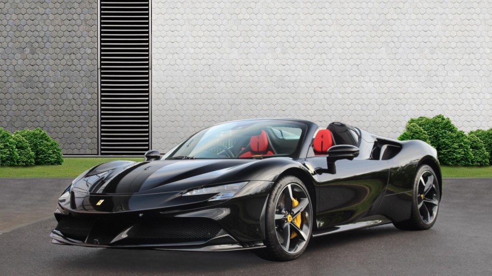 Ferrari SF90 Spider 4.0T V8 7.9kWh Convertible 2dr Petrol Plug-in Hybrid F1 DCT 4WD Euro 6 (s/s) (986 ps) Convertible - Image 9