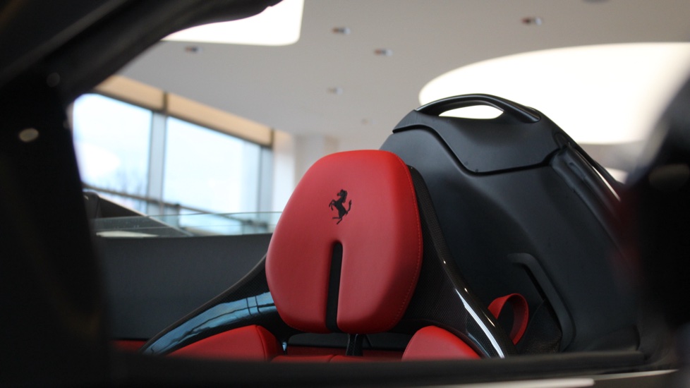 Ferrari SF90 Spider 4.0T V8 7.9kWh Convertible 2dr Petrol Plug-in Hybrid F1 DCT 4WD Euro 6 (s/s) (986 ps) Convertible - Image 17