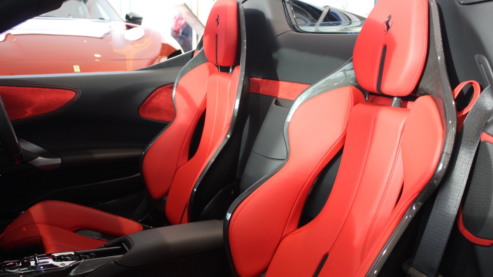 Ferrari SF90 Spider 4.0T V8 7.9kWh Convertible 2dr Petrol Plug-in Hybrid F1 DCT 4WD Euro 6 (s/s) (986 ps) Convertible - Image 23