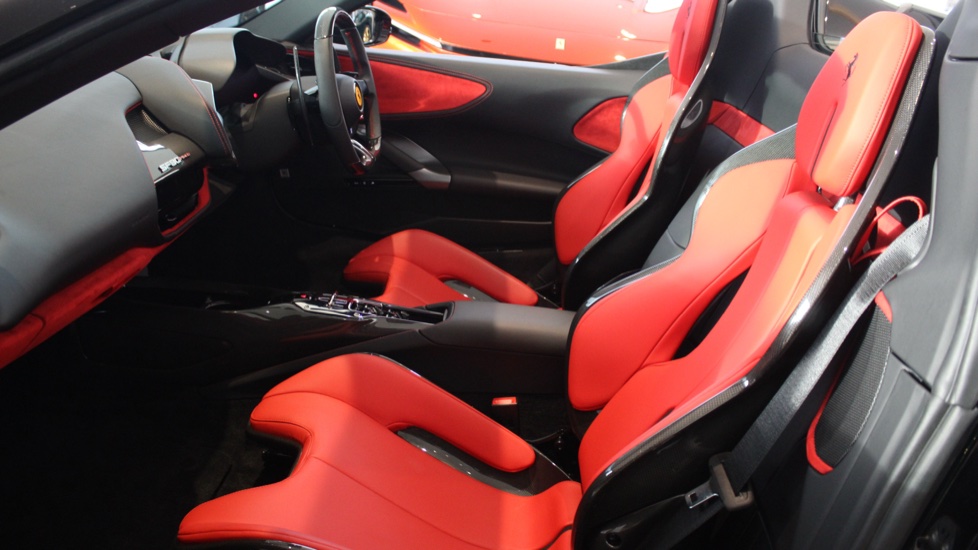 Ferrari SF90 Spider 4.0T V8 7.9kWh Convertible 2dr Petrol Plug-in Hybrid F1 DCT 4WD Euro 6 (s/s) (986 ps) Convertible - Image 24