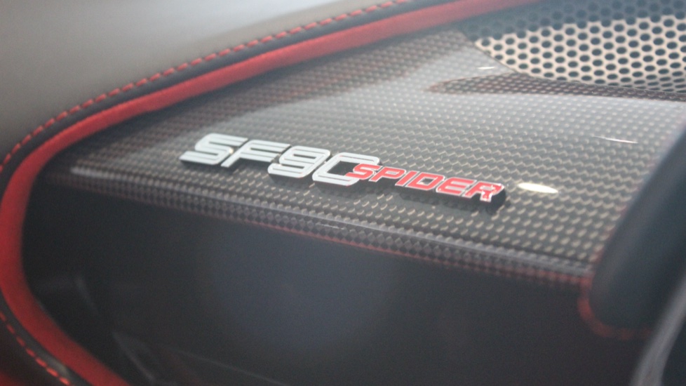 Ferrari SF90 Spider 4.0T V8 7.9kWh Convertible 2dr Petrol Plug-in Hybrid F1 DCT 4WD Euro 6 (s/s) (986 ps) Convertible - Image 29
