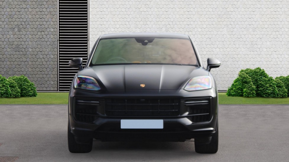 Porsche Cayenne Turbo E-Hybrid 5dr Tiptronic S [GT Package] Estate - Image 3