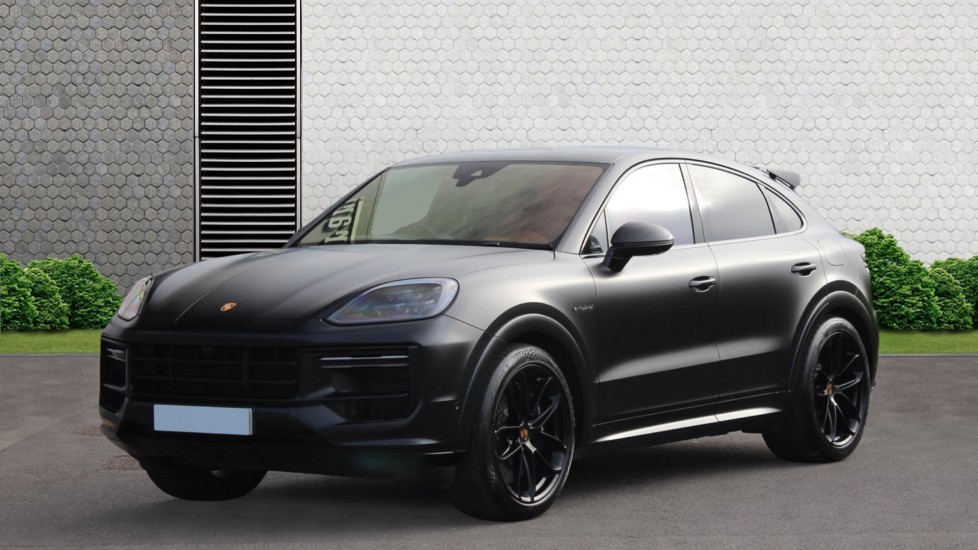 Porsche Cayenne Turbo E-Hybrid 5dr Tiptronic S [GT Package] Estate - Image 9