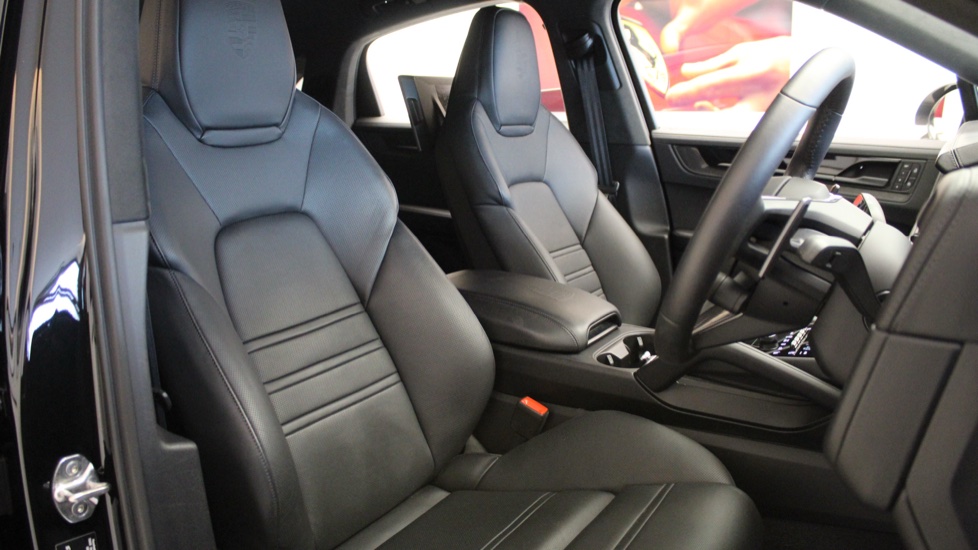 Porsche Cayenne Turbo E-Hybrid 5dr Tiptronic S [GT Package] Estate - Image 16