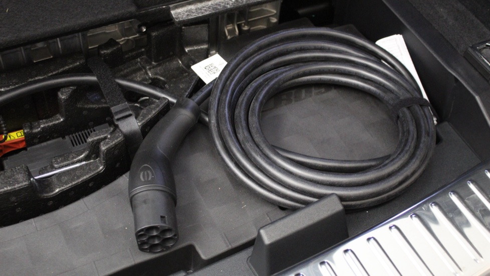 Porsche Cayenne Turbo E-Hybrid 5dr Tiptronic S [GT Package] Estate - Image 27