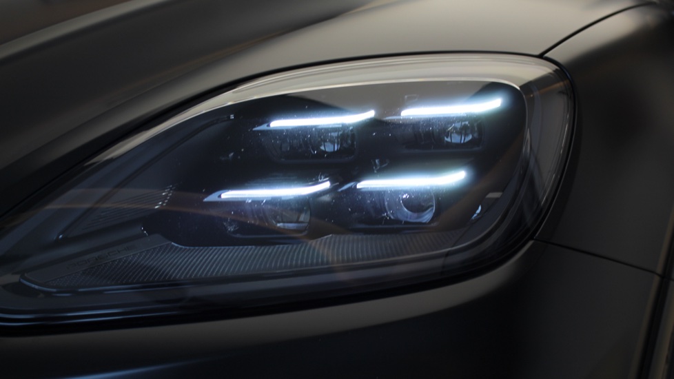 Porsche Cayenne Turbo E-Hybrid 5dr Tiptronic S [GT Package] Estate - Image 33