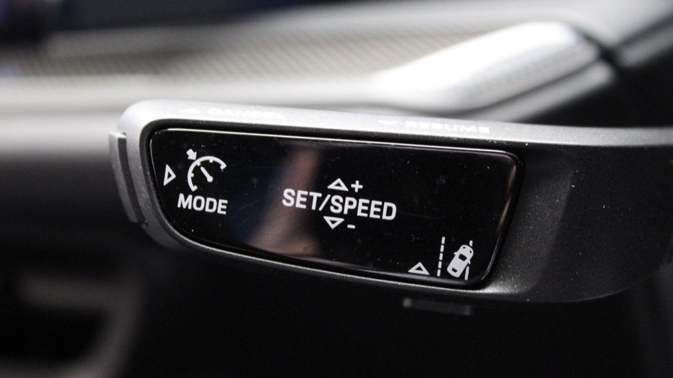 Porsche Cayenne Turbo E-Hybrid 5dr Tiptronic S [GT Package] Estate - Image 36