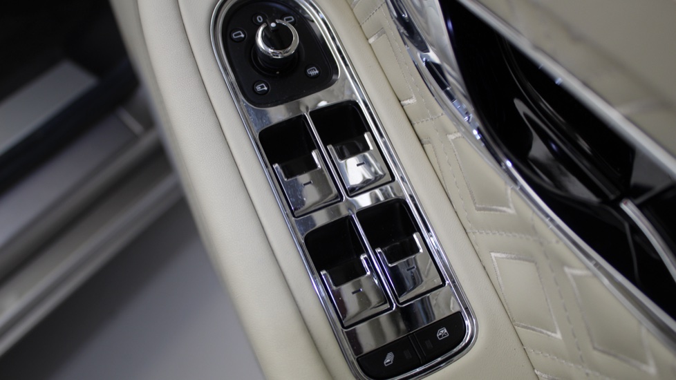 Bentley Continental Gtc 4.0 V8 2dr Auto [City Spec] Petrol Convertible - Image 30