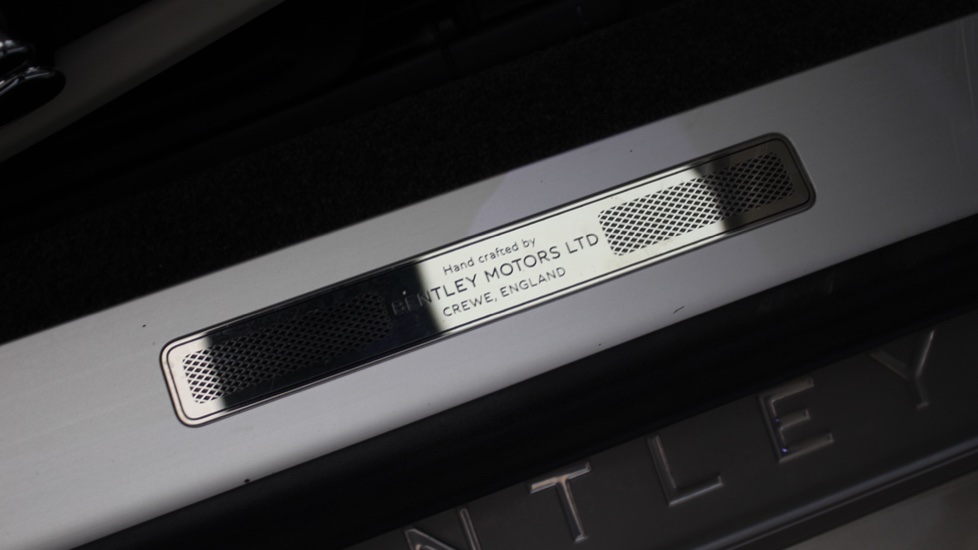 Bentley Continental Gtc 4.0 V8 2dr Auto [City Spec] Petrol Convertible - Image 31