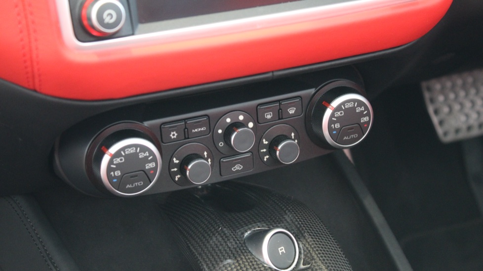 Ferrari California T 2dr Auto [HELE] Petrol Convertible - Image 39