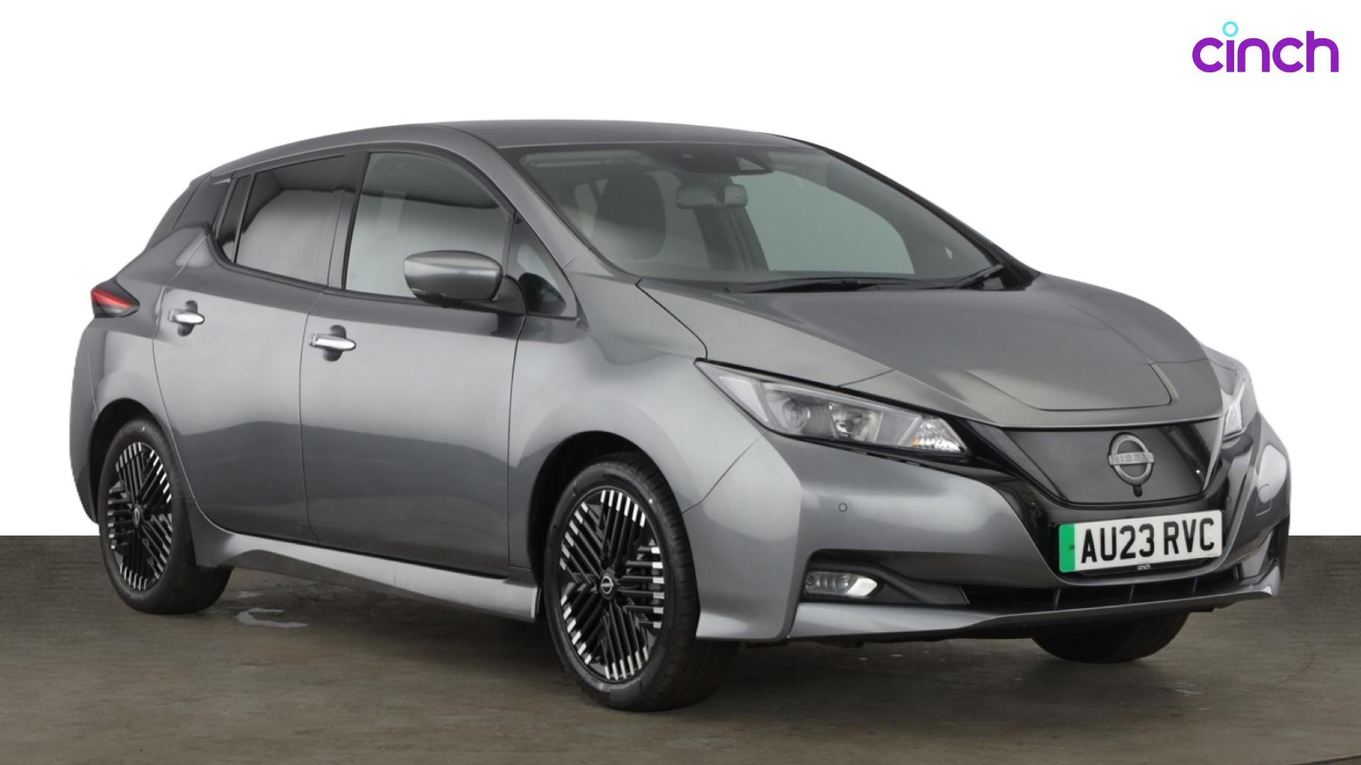 Nissan Leaf listing photo