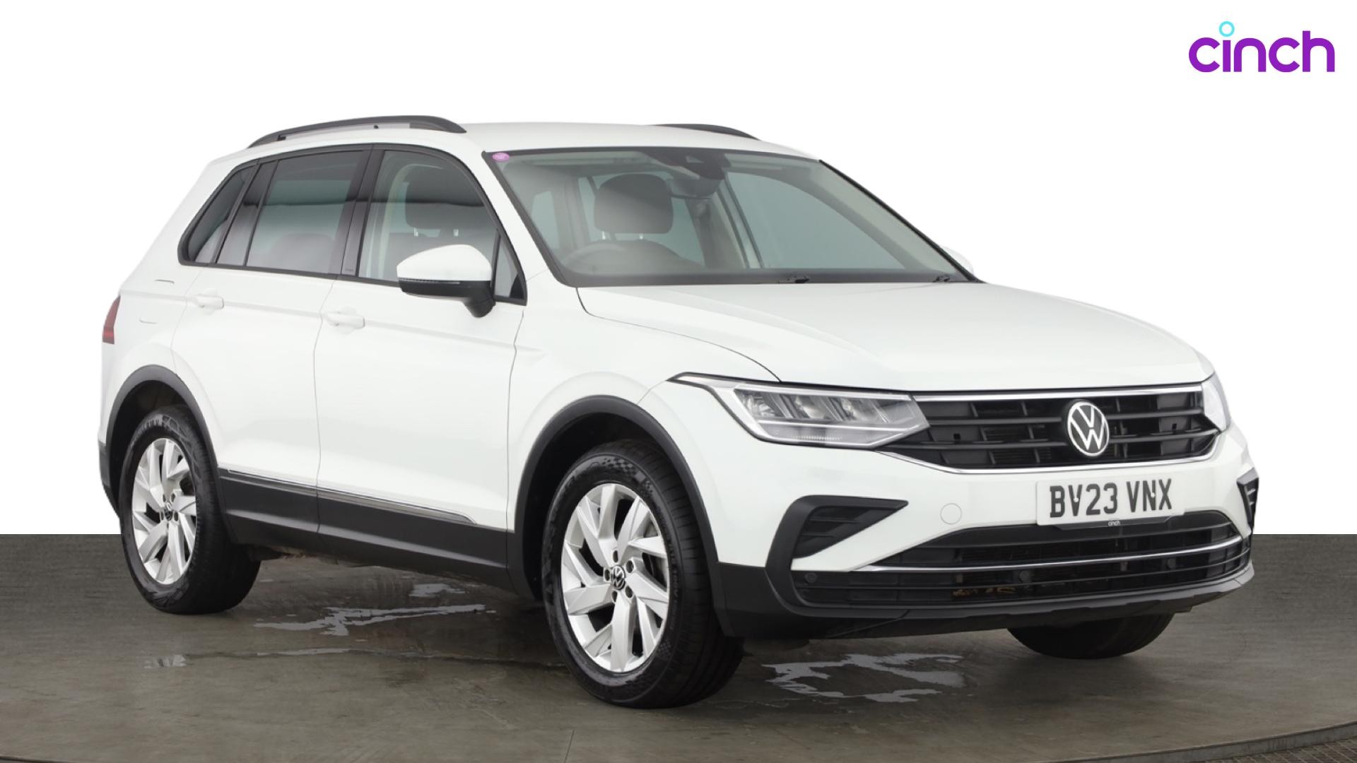 Volkswagen Tiguan dealer public-web source image