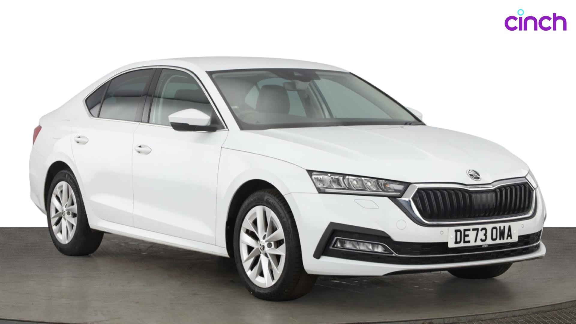 Skoda Octavia listing photo