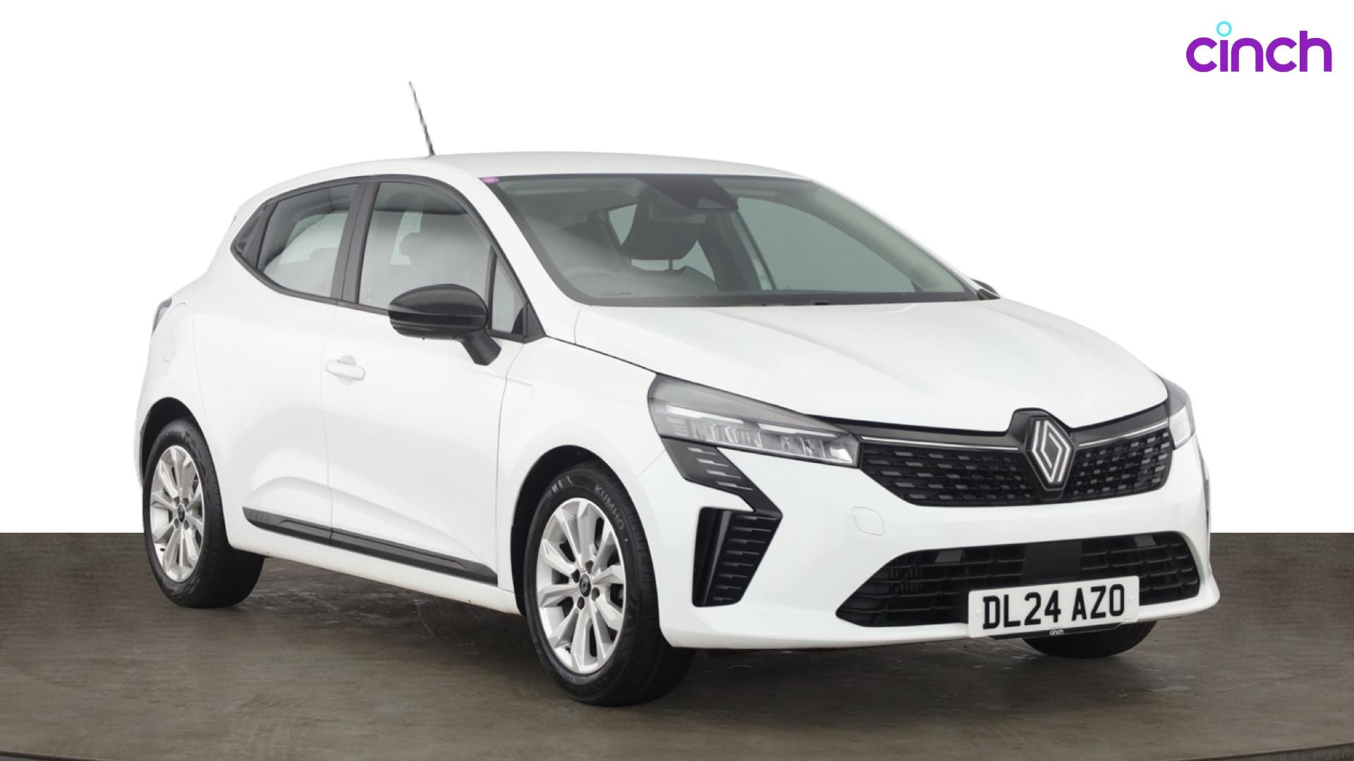 Renault Clio listing photo
